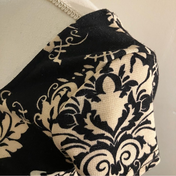 5/$20! Forever 21 black/cream floral mini dress S - Picture 4 of 7